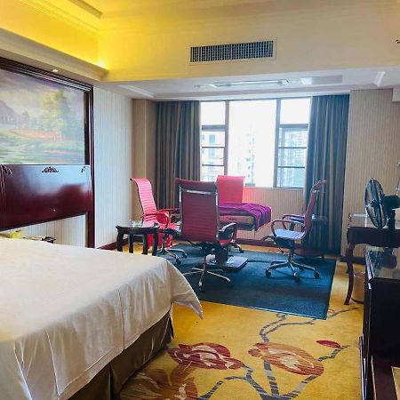 Vienna Hotel Foshan Nanhai City Square ภายนอก รูปภาพ