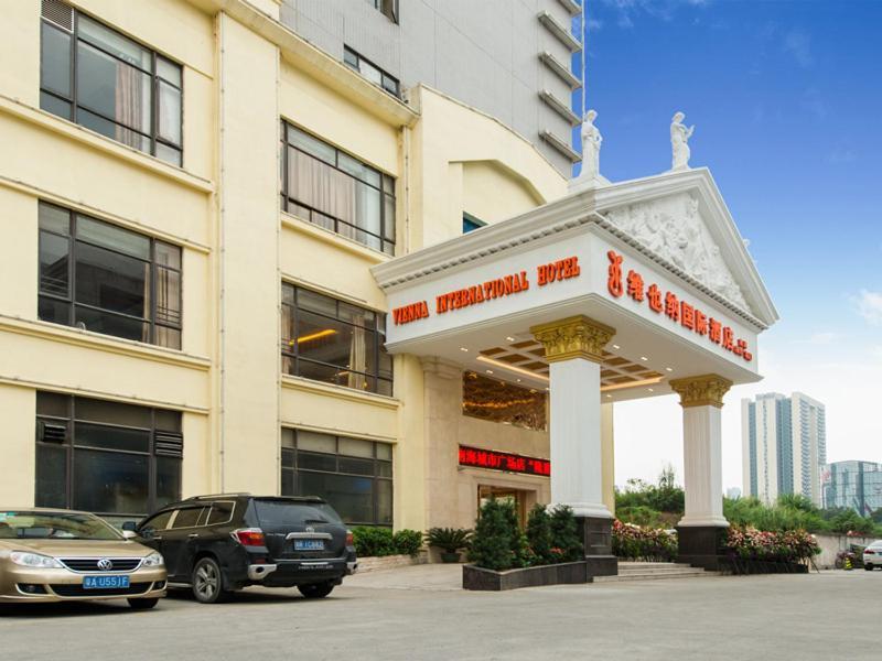 Vienna Hotel Foshan Nanhai City Square ภายนอก รูปภาพ